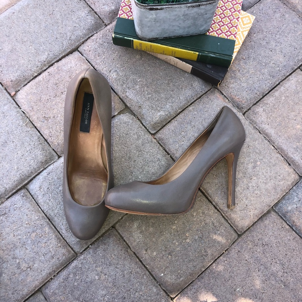 Ann Taylor Heels